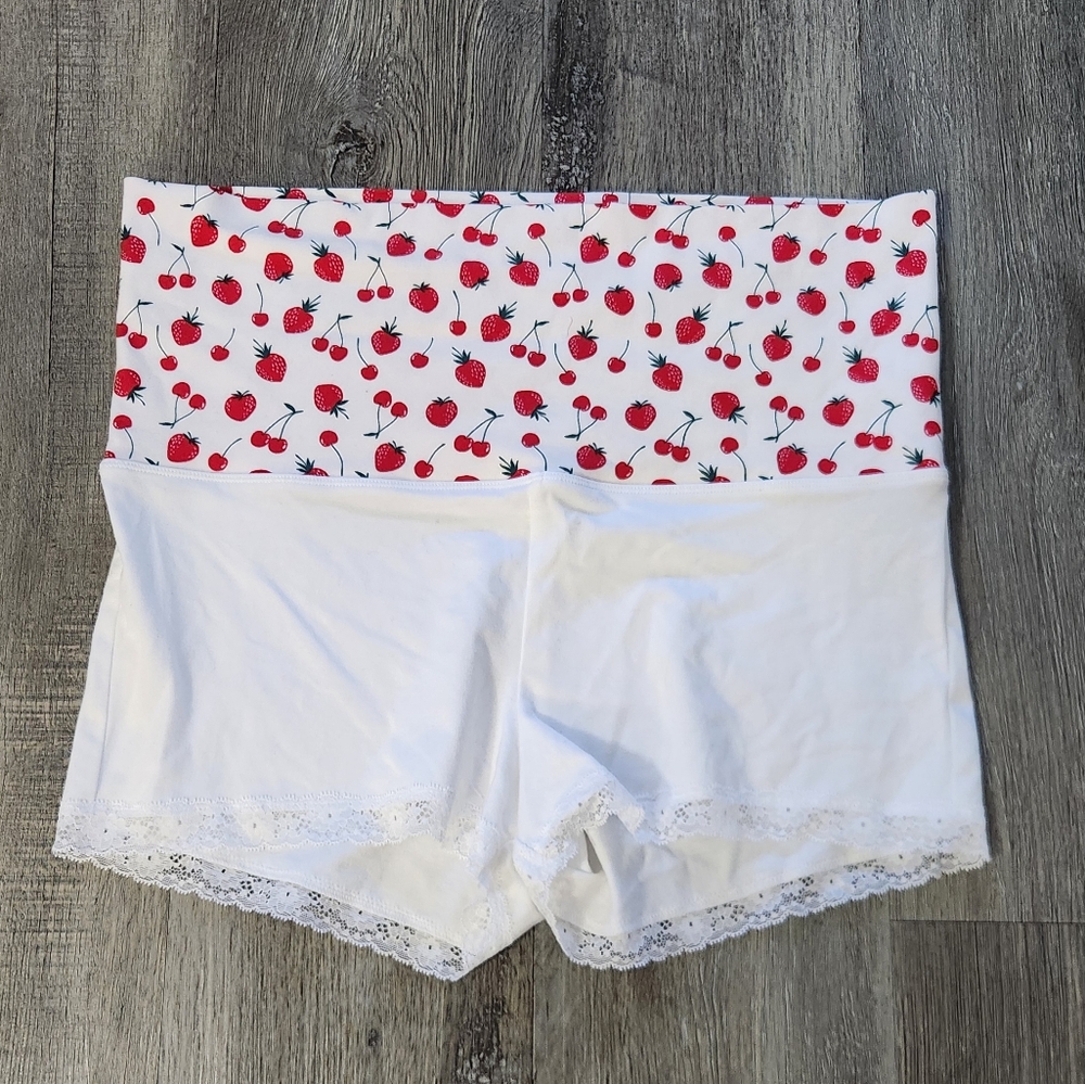 New!Frankies Bikini x Pink Blooklyn Cotton Shorts‎ Berry Print/white - Picture 5 of 9